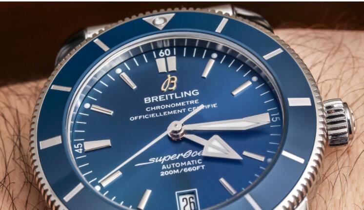 Breitling Superocean Heritage B20